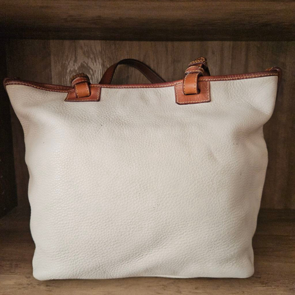 Dooney & Bourke Cream Pebbled Leather Brown Trim Shoulder Bag - Picture 6 of 13